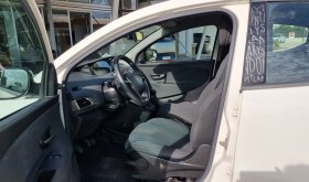 Vehicle Image Vehicle Image
